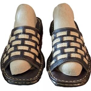 BORN Gria Natural Jute Leather Brown Slip On Slides Sandals  Size 6M Pre-owned